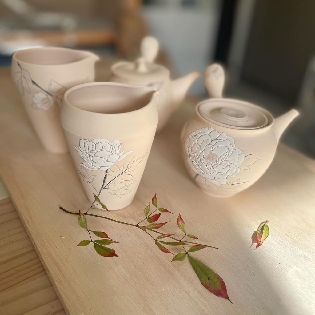 Taeko MAEKAWA - Décor sur cru