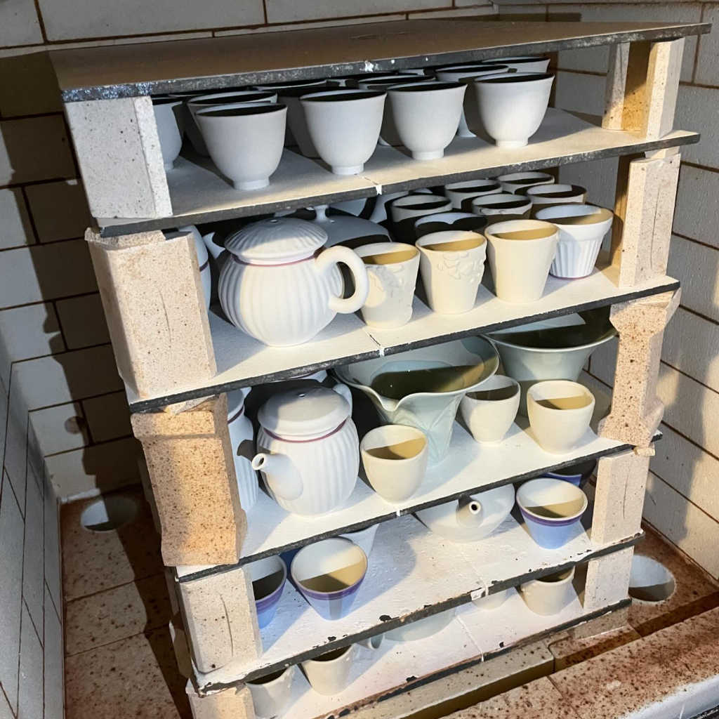 Taeko MAEKAWA - Four au gaz