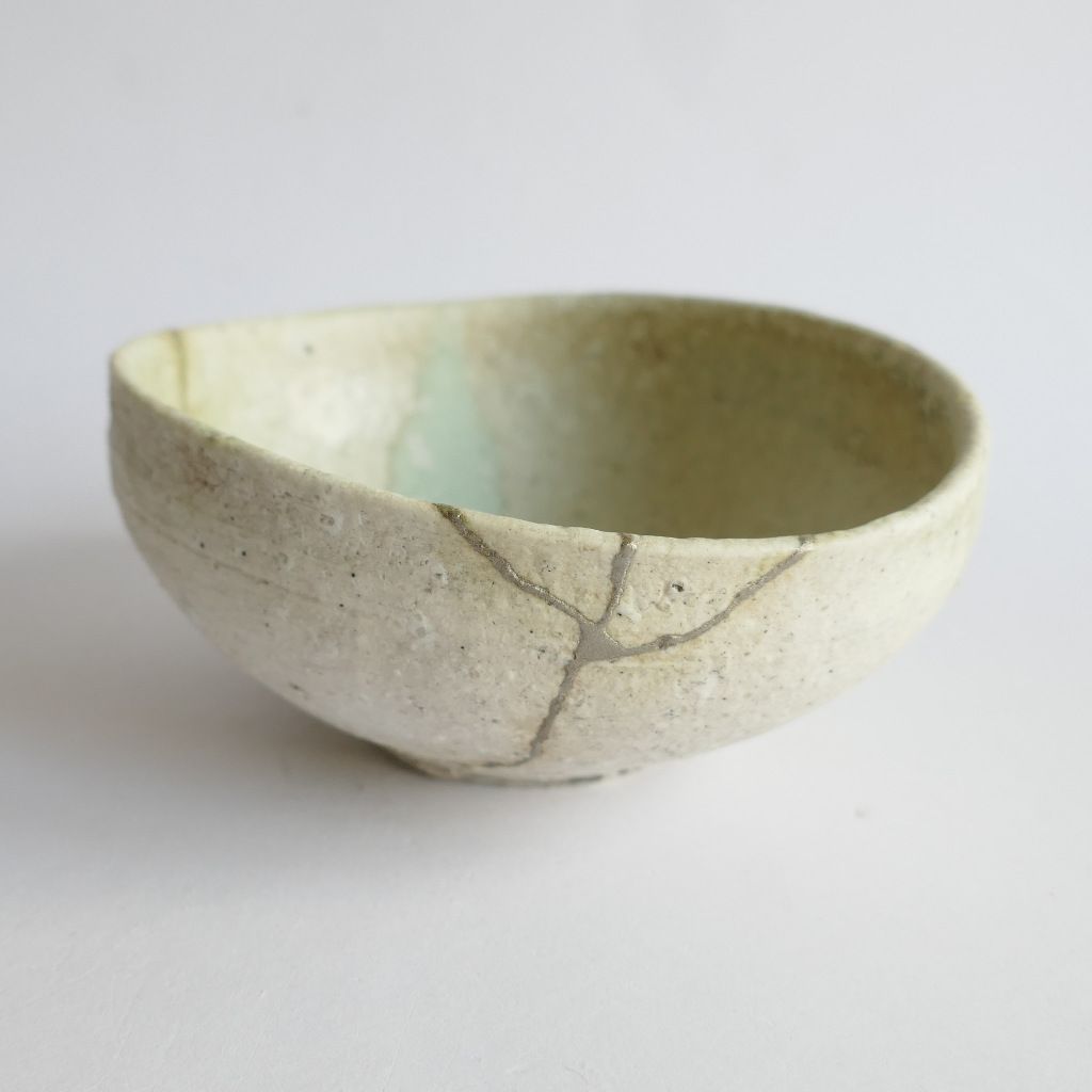 Bol Kutsu-bachi (forme de chaussure) à glaçure naturelle - Yui TSUJIMURA