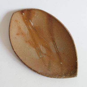 Petite assiette feuille Bizen-yaki - Sō ISEZAKI