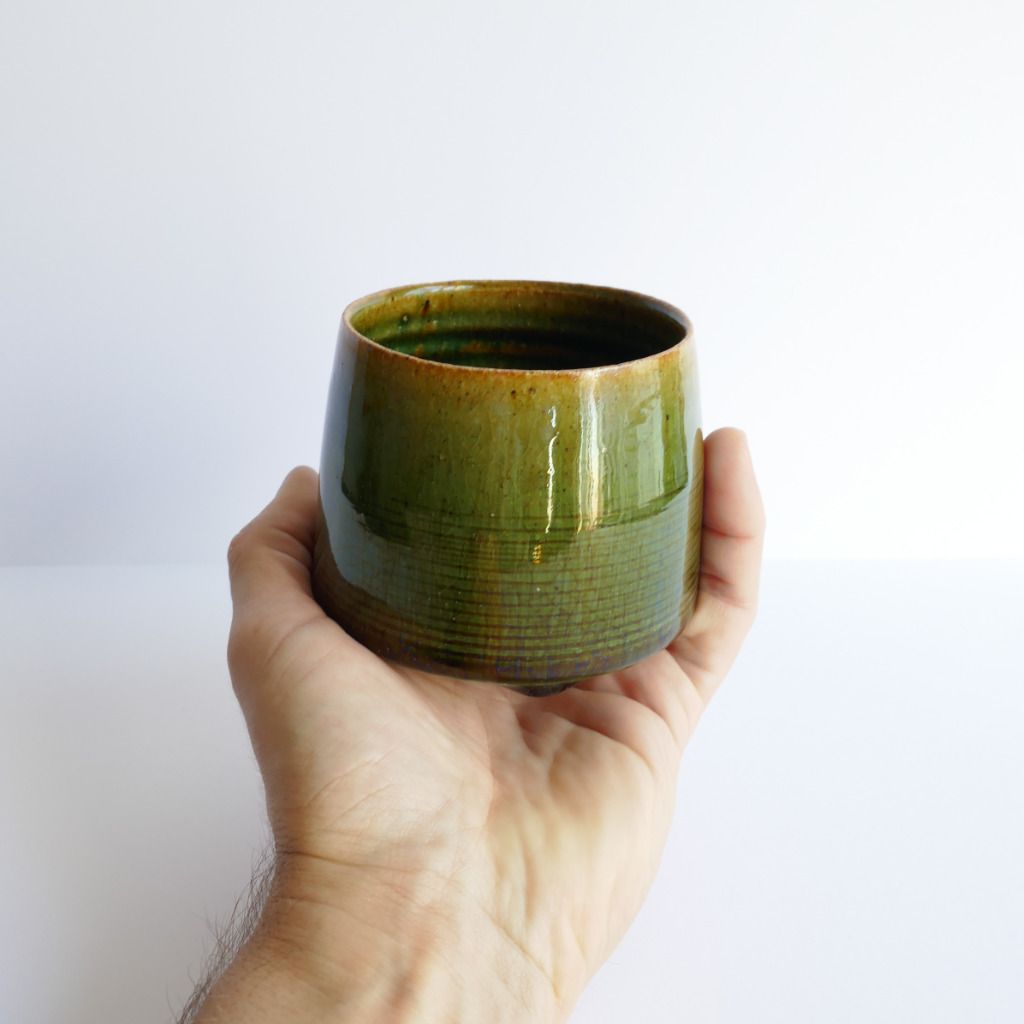 Tasse à thé et café Strié Oribe-yaki - Anatol STELZHAMMER
