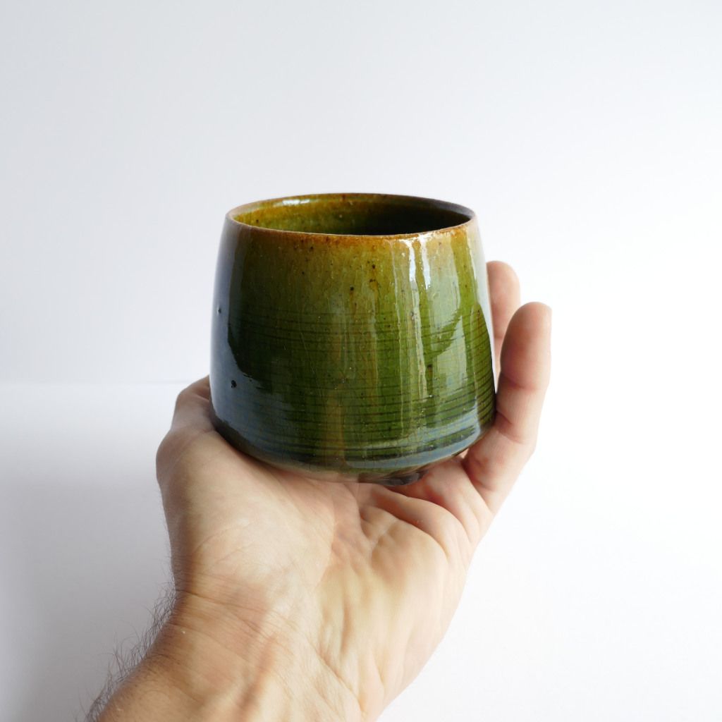 Tasse à thé et café Strié Oribe-yaki - Anatol STELZHAMMER