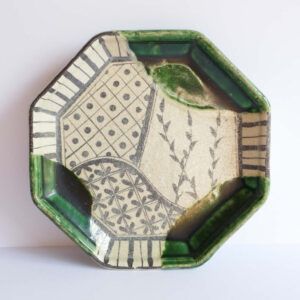 Assiette octogonale Oribe-yaki - Chiho ITO