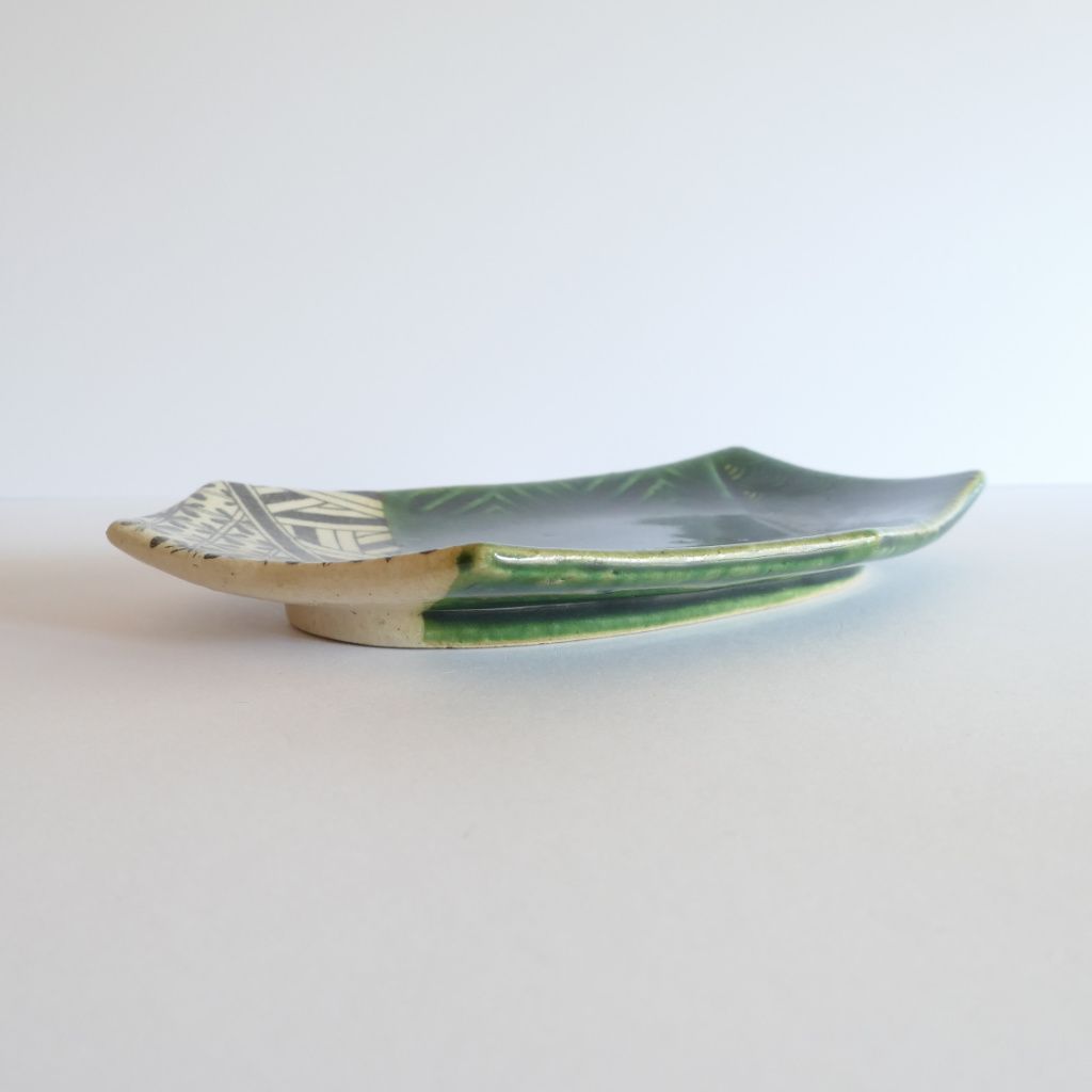 Assiette hexagonale Oribe-yaki - Chiho ITO