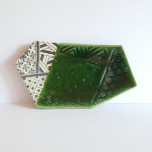 Assiette hexagonale Oribe-yaki - Chiho ITO